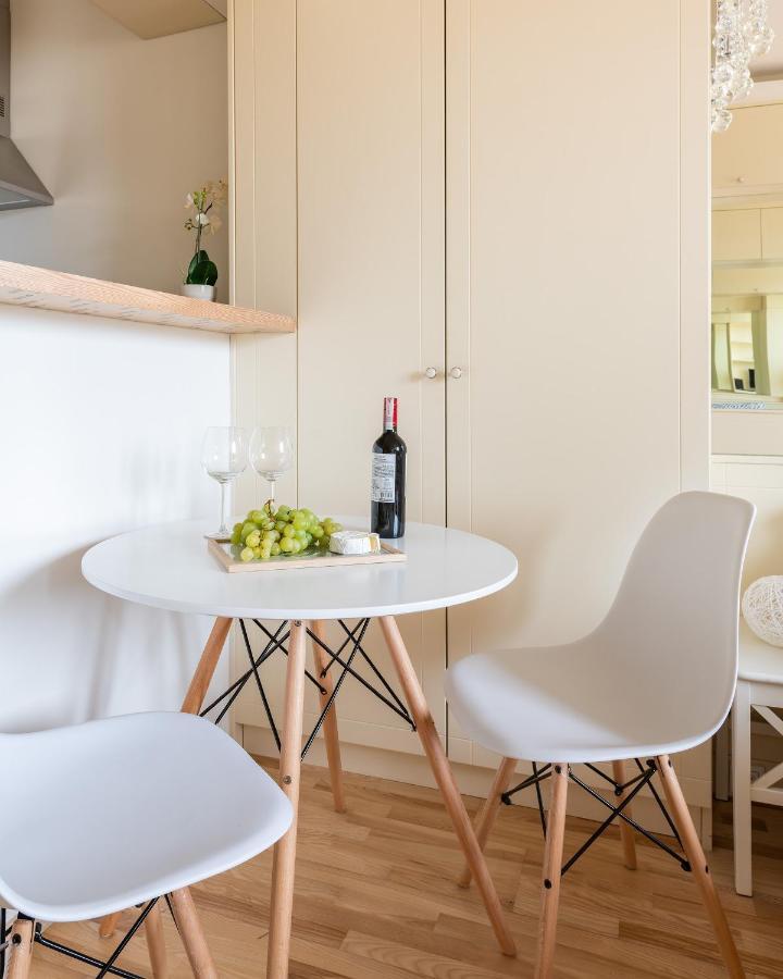 Sleepwithus Plac Konstytucji 3 Apartment Варшава Экстерьер фото